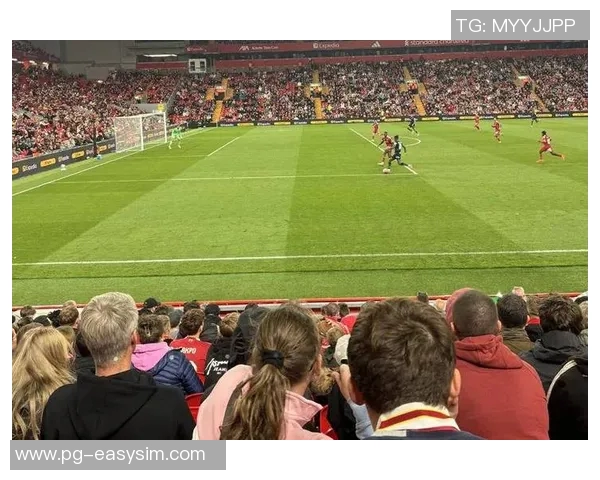 德甲激战尤文图斯与利物浦战平点球大战引发全场狂欢 德甲激战尤文图斯与利物浦战平点球大战引发全场狂欢