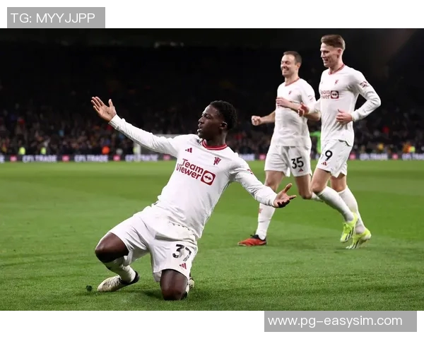 国王杯激战尤文图斯与曼联互交白卷补时进球引发全场狂欢